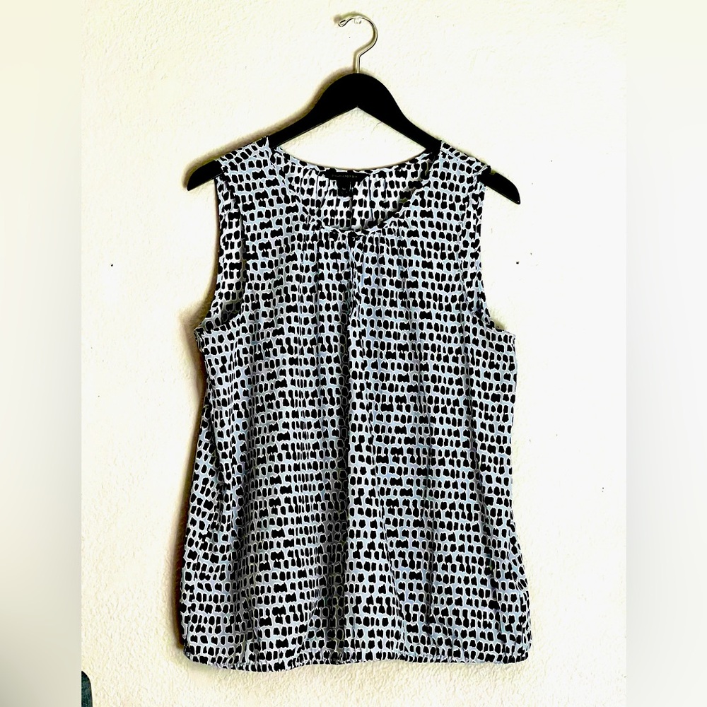 Banana Republic gray black cheetah print Elastic bottom Peep hole  flowy